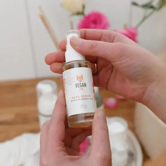 Vegan Fox Face Serum With Hyaluronic Acid